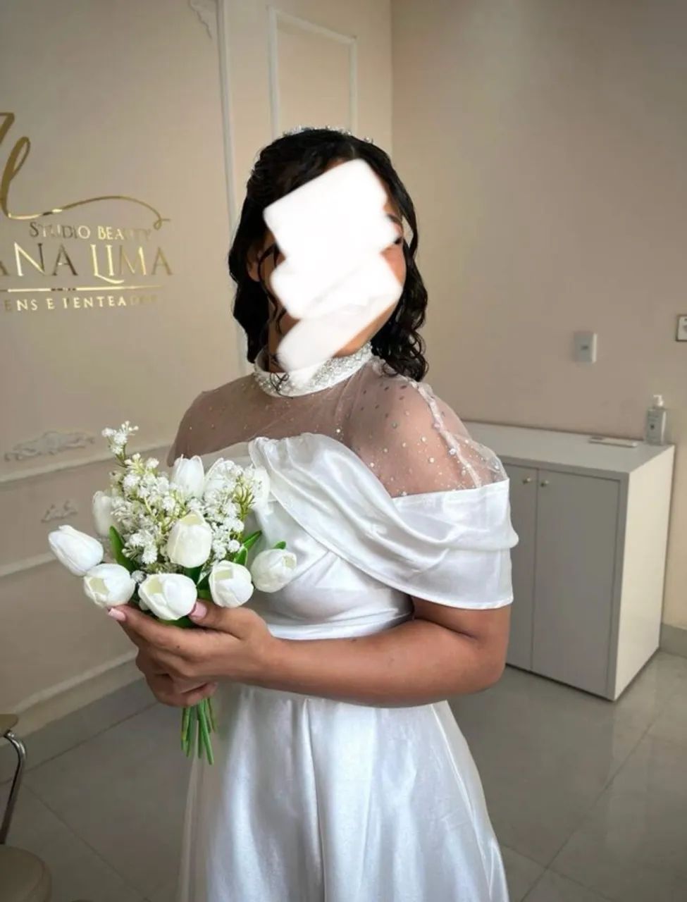Vestido Branco Midi de Cetim com Pérolas e Tule - Foto 3