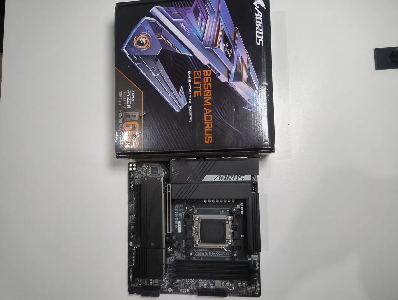 Placa mãe B650m Aorus Elite - Foto 3