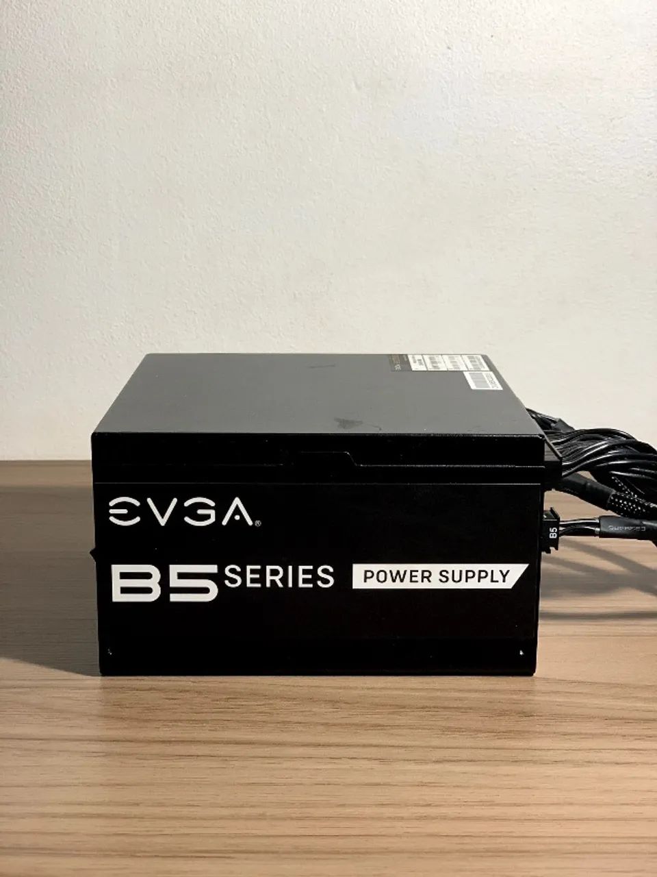 Fonte EVGA 650W 80 plus bronze