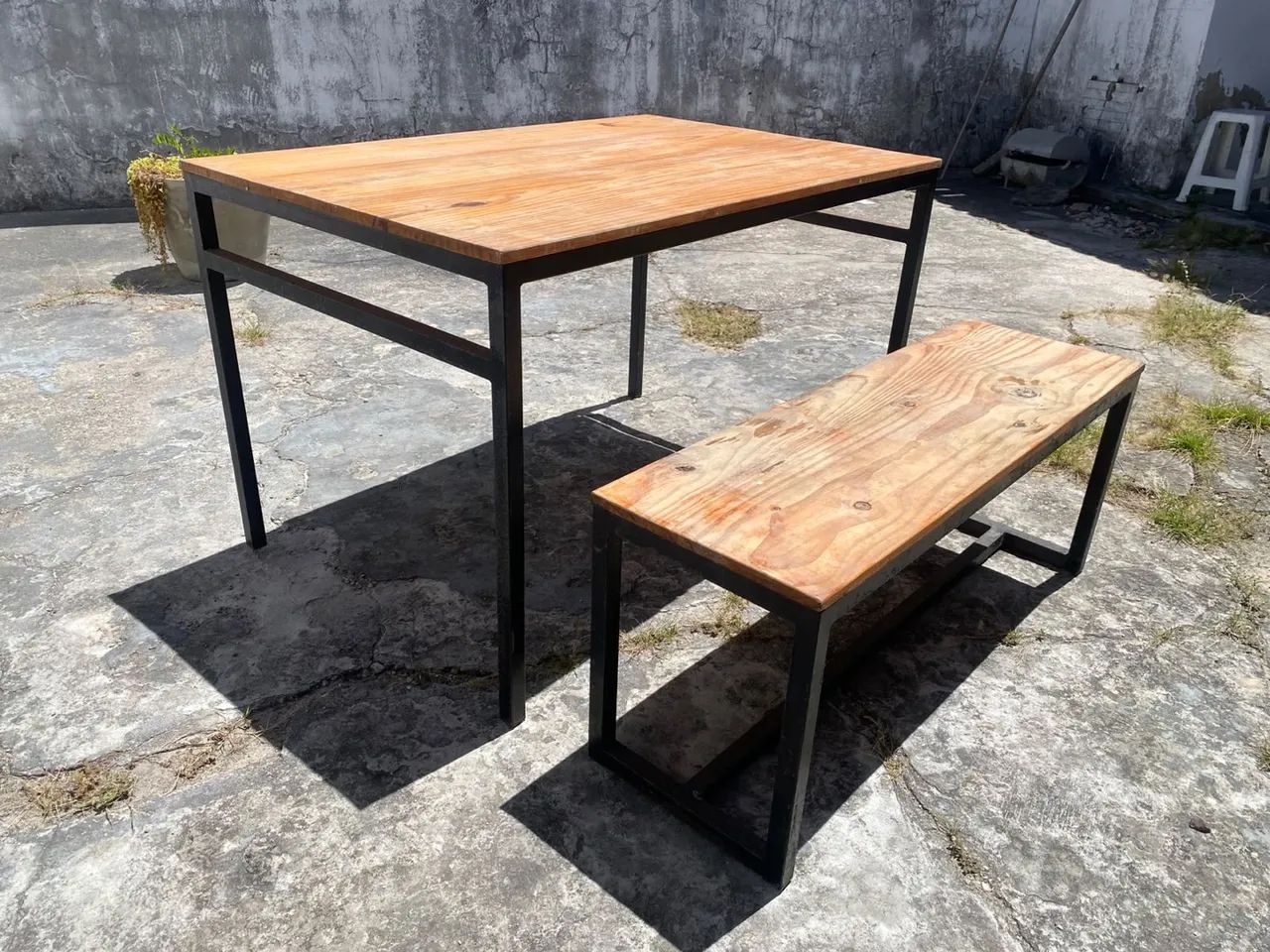 Mesa de Pinus 