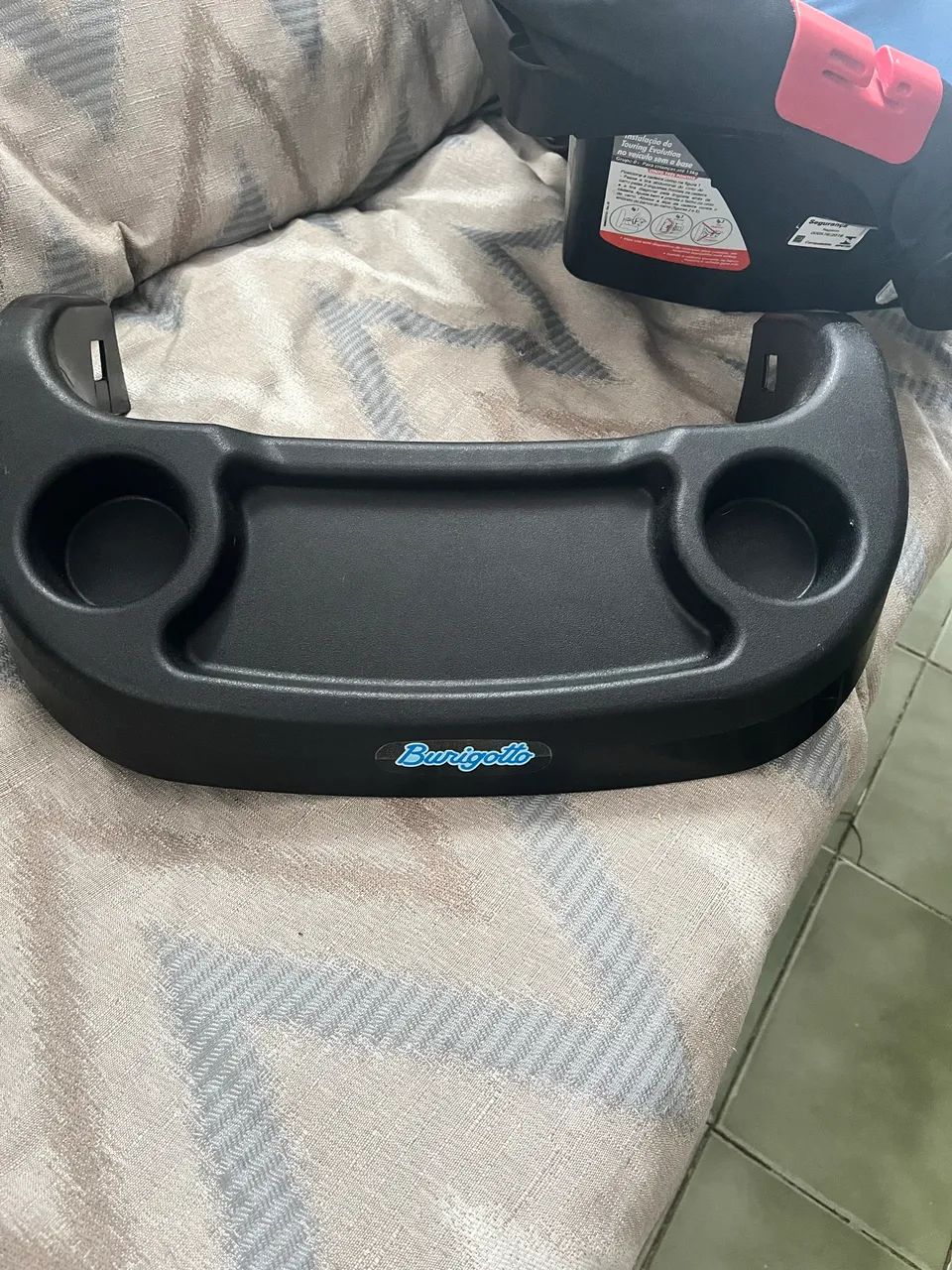 Carrinho de bebê com bebê conforto  - Foto 3