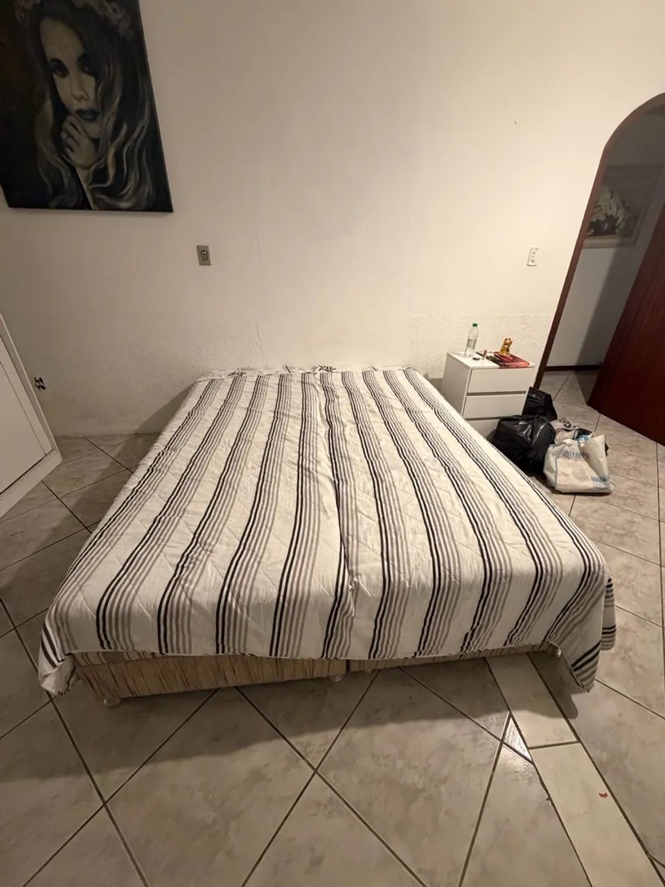 Cama de casal baú 