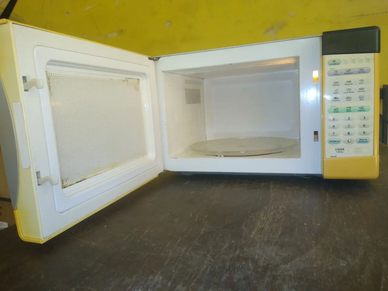 MICROONDAS ELECTROLUX 28 LITROS  - Foto 2