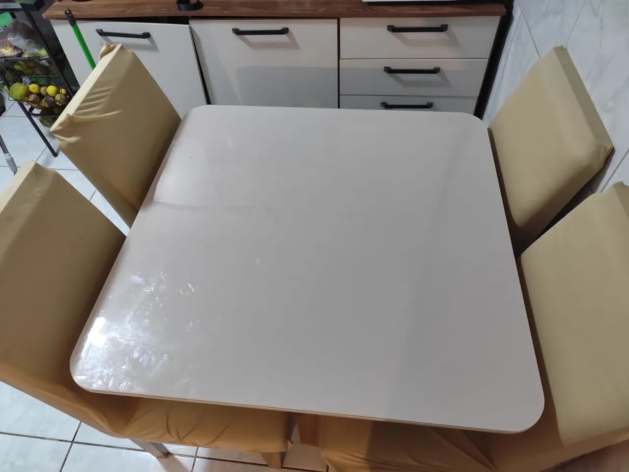 Mesa tampo de vidro 95 x95