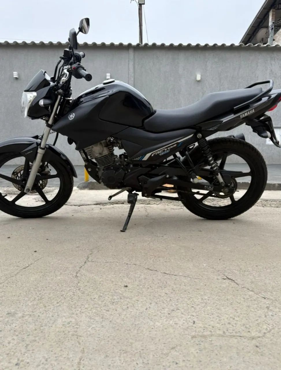 YAMAHA FACTOR 150 2023 -BEM CUIDADA - Foto 4