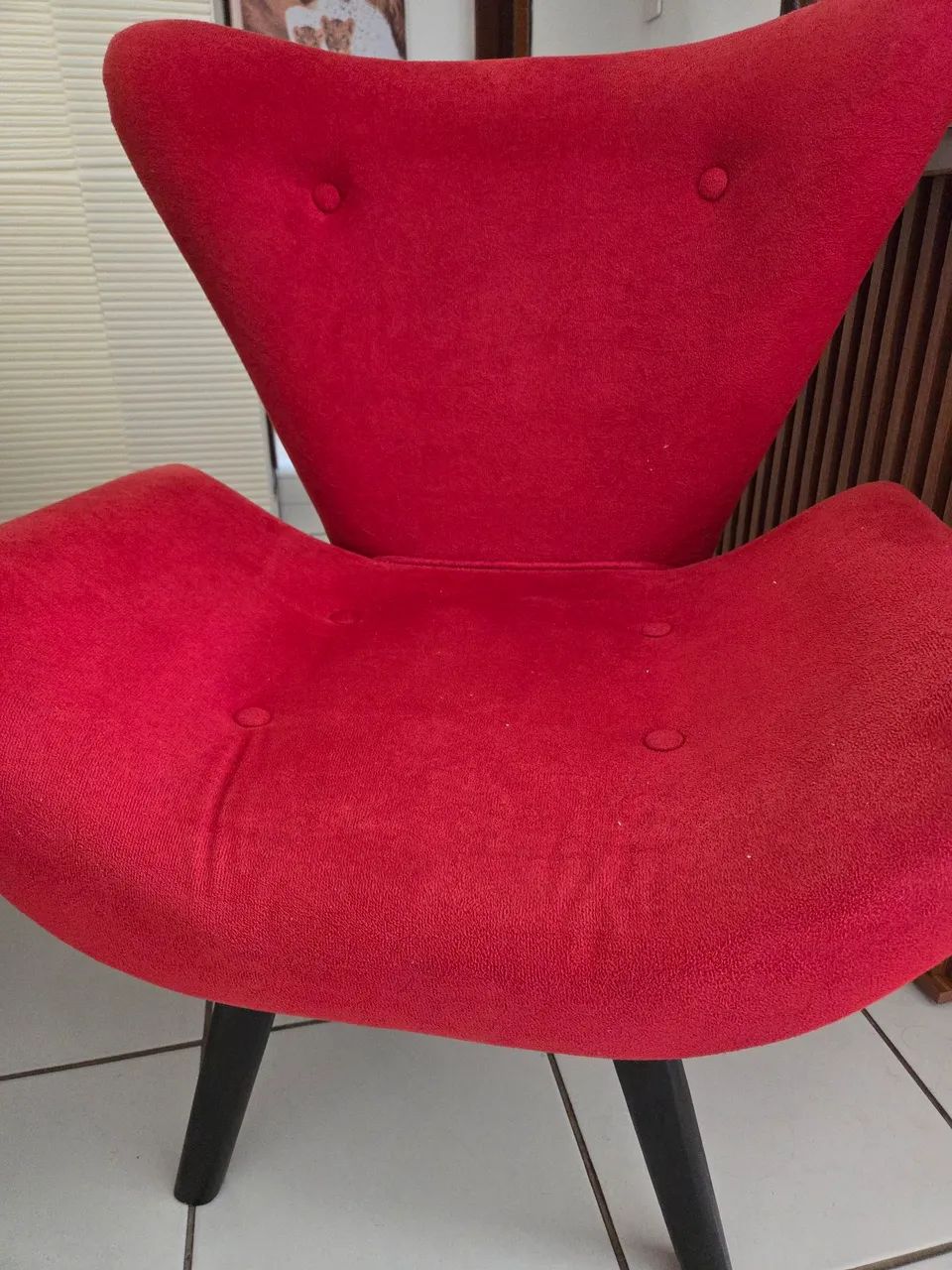 Cadeira vermelha  - Foto 3