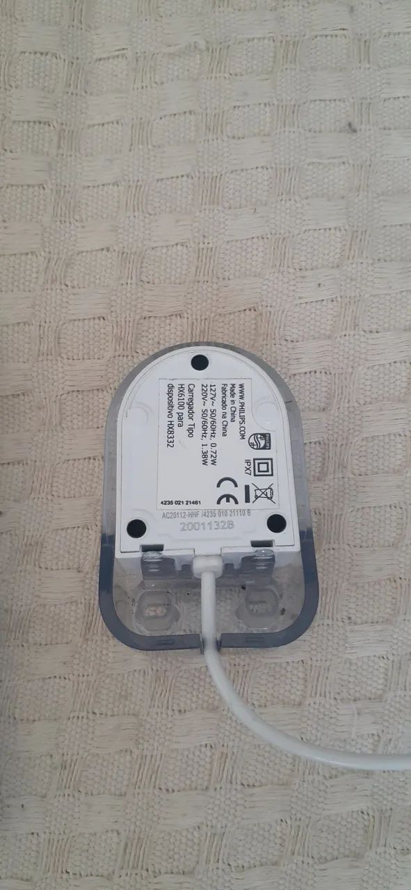 Escova de dente eletrica Philips  - Foto 4