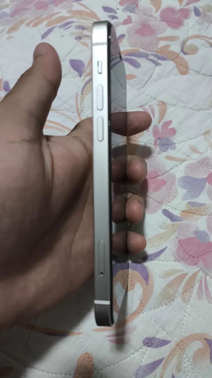iPhone 12 64g troco em iPhone 11 Pro e pro max  - Foto 3