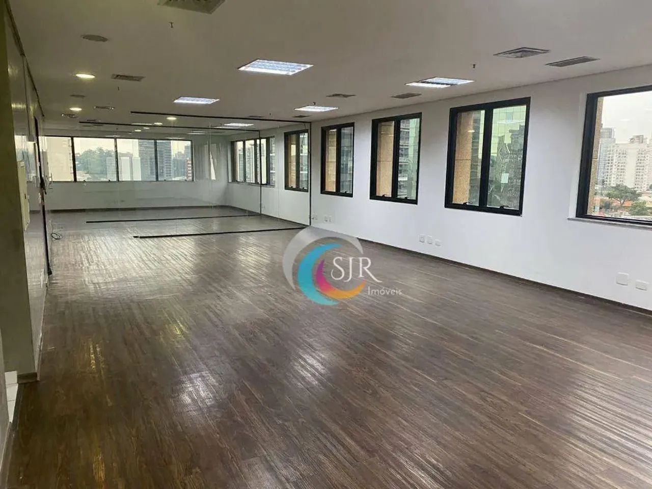 Conjunto 210 m² Pinheiros - Próximo ao Metrô