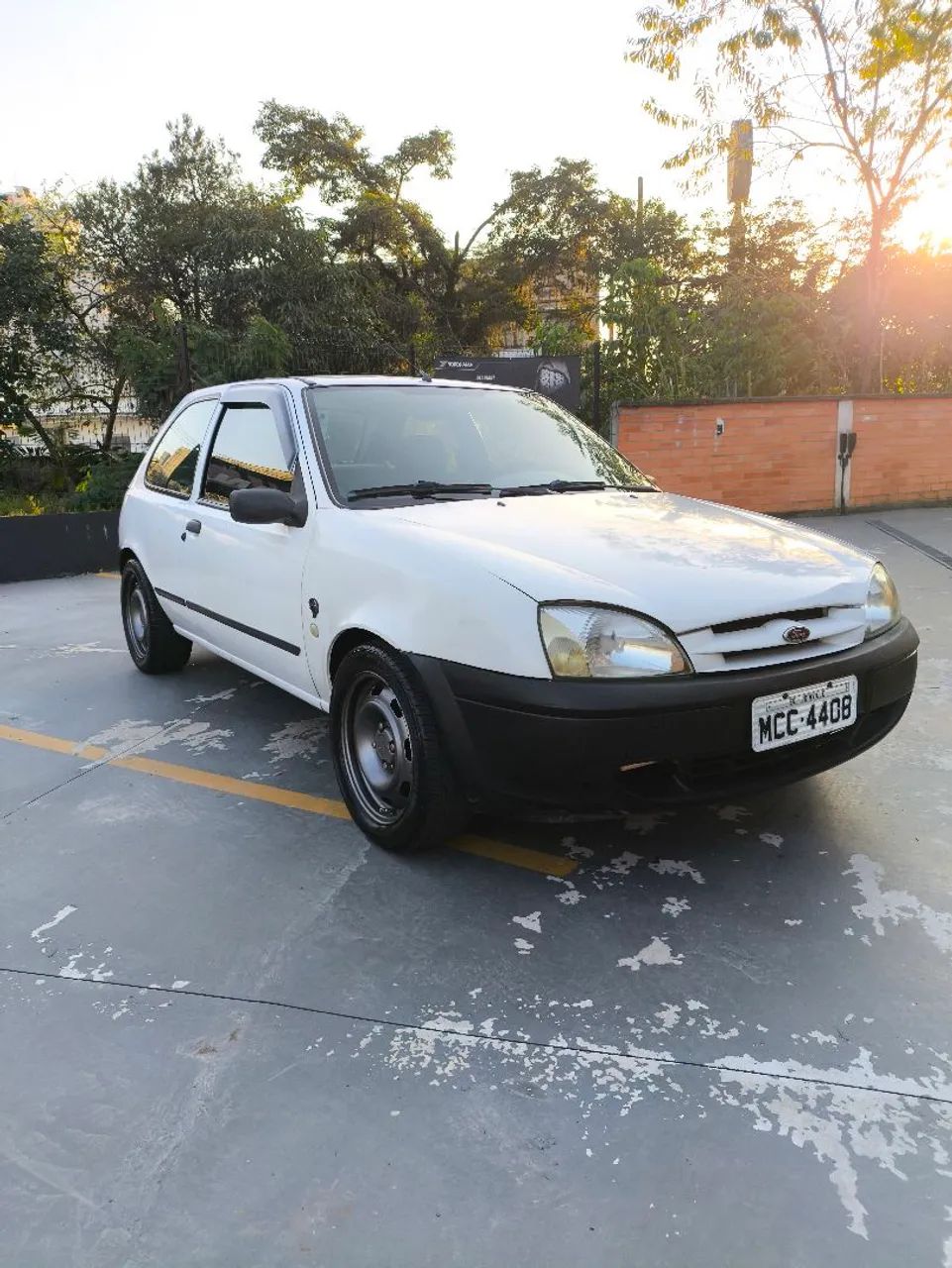 Ford Fiesta GL 1.0 3P 2001