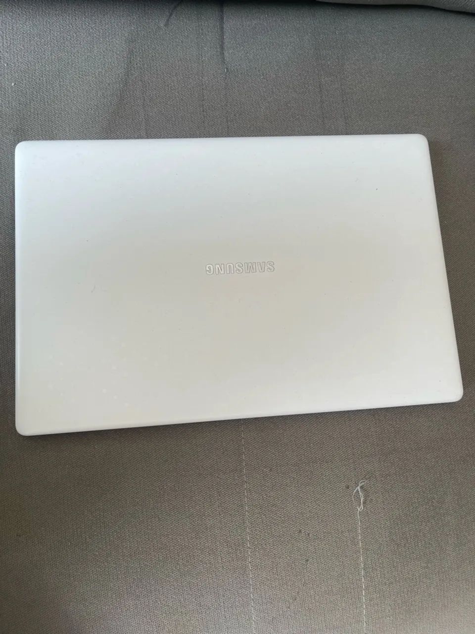 Samsung Flash F30 (NP530XBB) - Foto 2