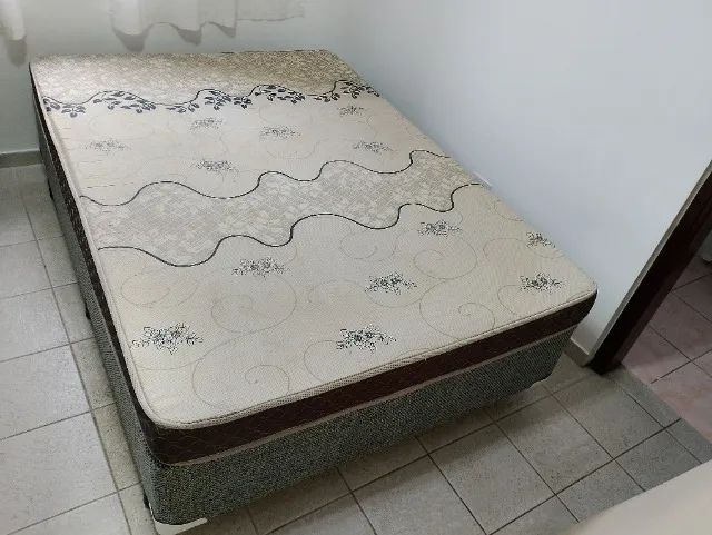 cama casal box com colchão - Foto 3