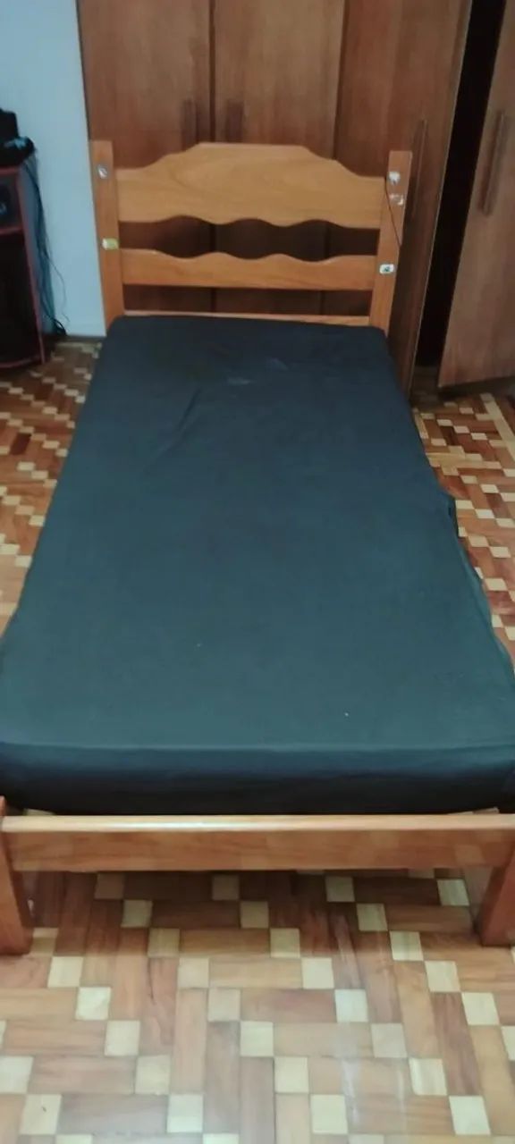 CAMA DE SOLTEIRO COM COLCHÃO 
