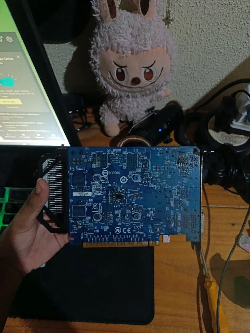 PLACA DE VIDEO 750TI 2GB - Foto 3