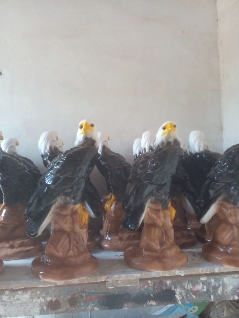 Vendo águia decorativa 