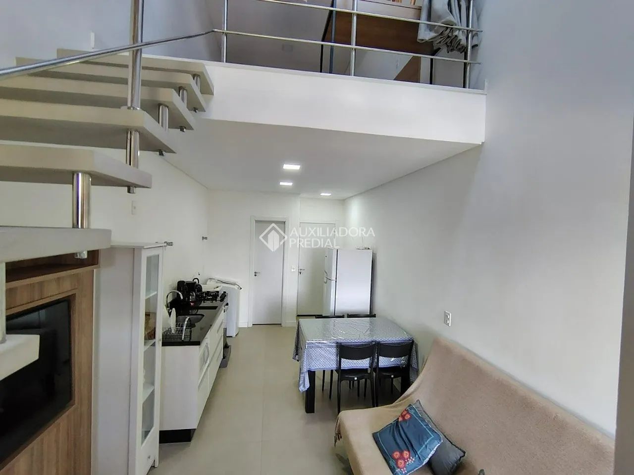 Apartamento 01 dormitório próximo ao mar e ao Sapiens Park - Foto 5
