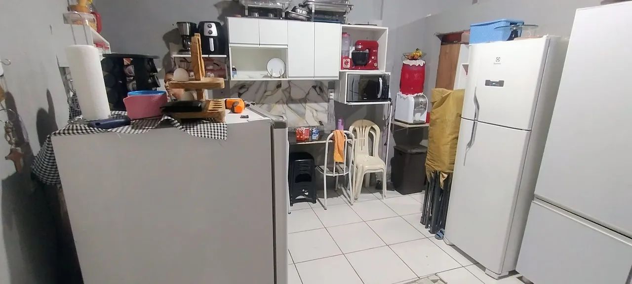 VENDO CASA BEM LOCALIZADA - Foto 2