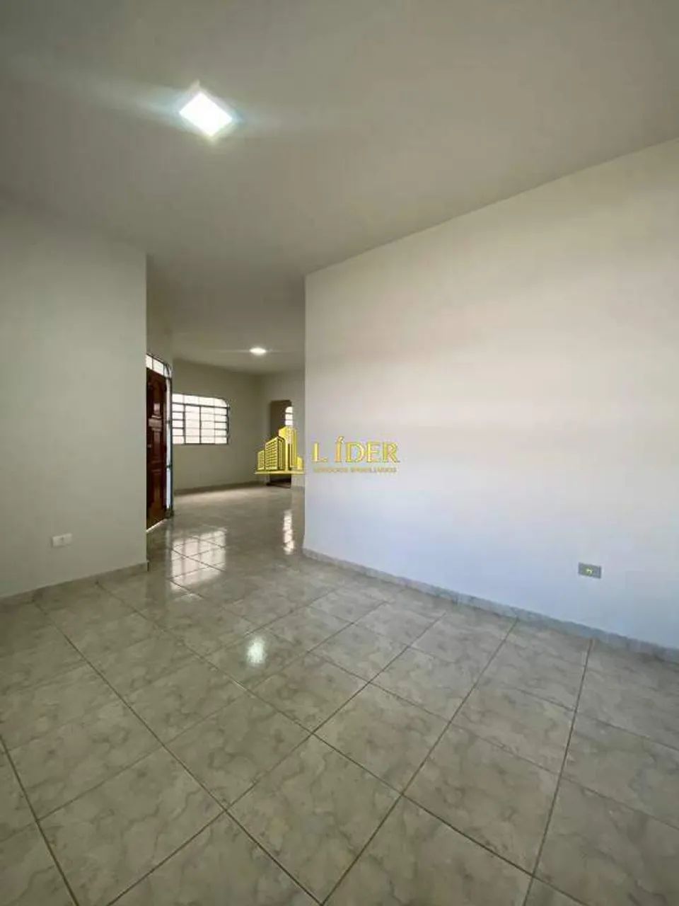 EXCELENTE CASA BAIRRO BRASIL TODA REFORMADA - Foto 4