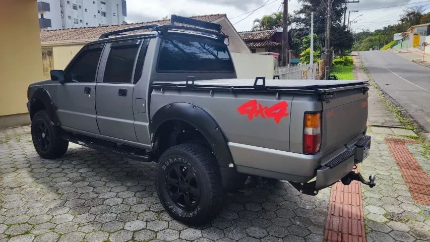 Mitsubishi L200 GLS 2.5 4X4 CD Diesel 2003 - Foto 4