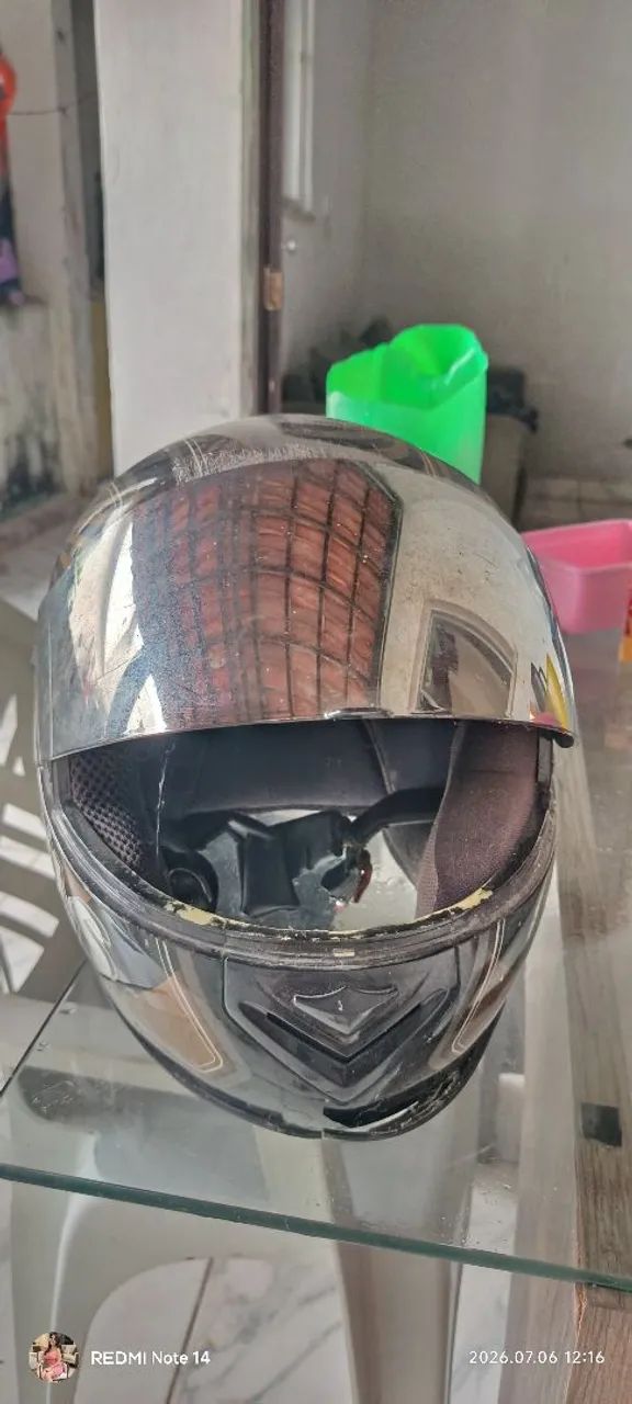 Capacete com viseira espelhada  - Foto 2