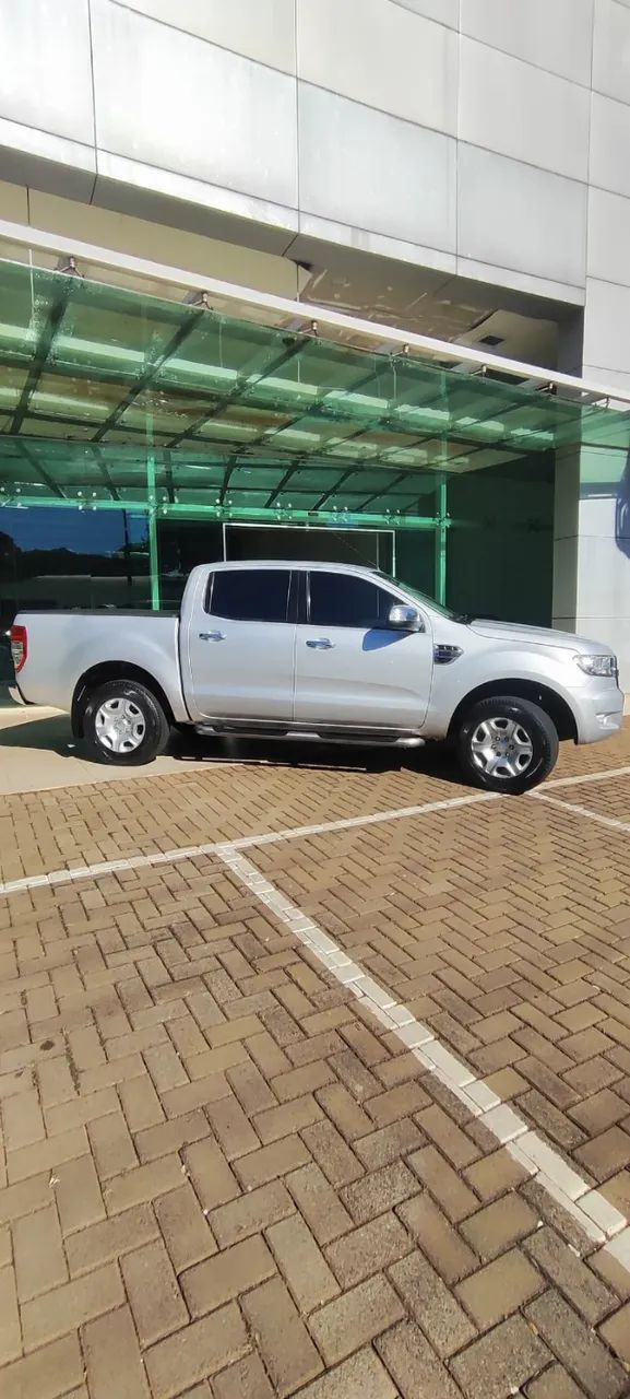 Ford Ranger XLT 2.5 16V 4X2 CD Flex 2017 - Foto 2