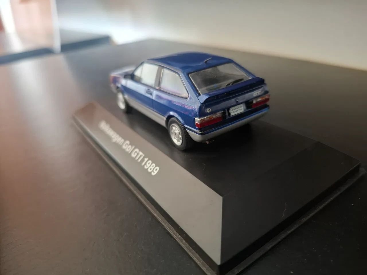 Miniatura VW Gol GTi (1989) 1:43 - Foto 2