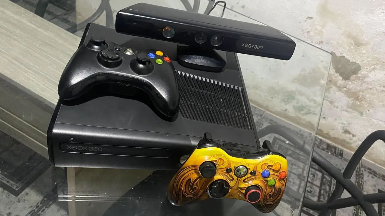 Xbox 360 Desbloqueado com Kinect.