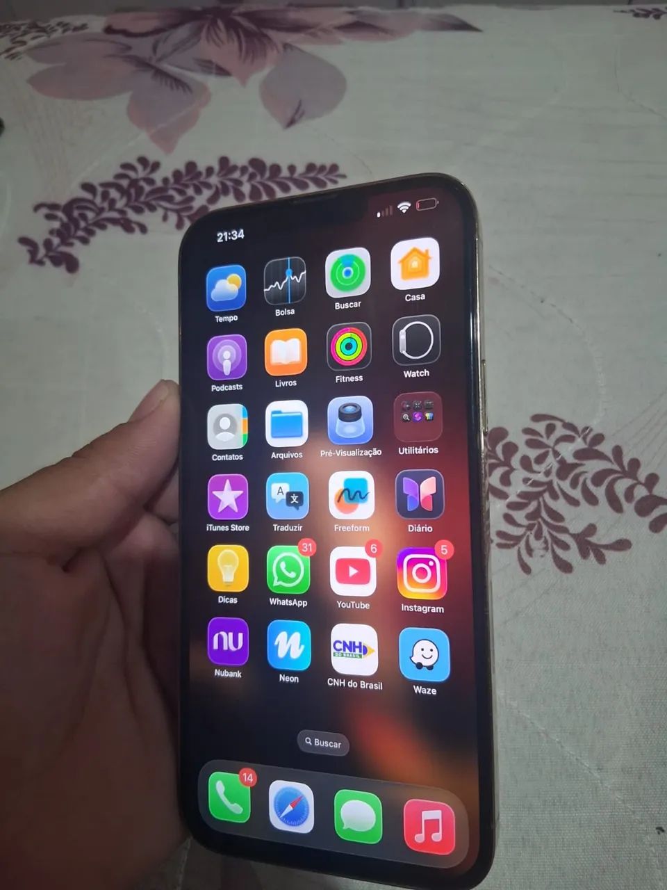 Vende-se iPhone 13 pro Max 256 gb semi novo  - Foto 4