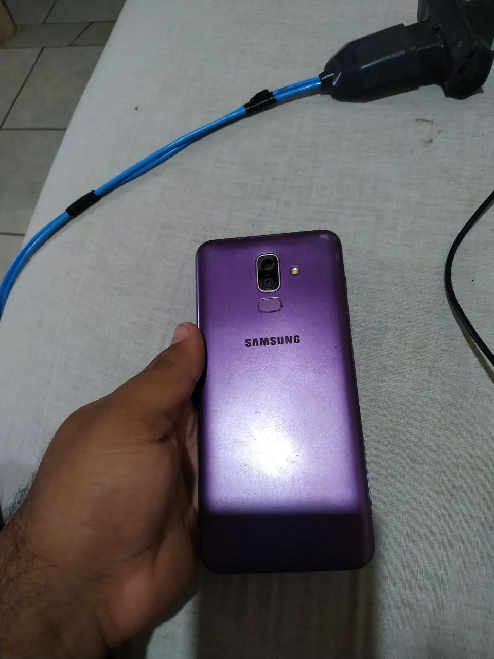 J8 celular  - Foto 2
