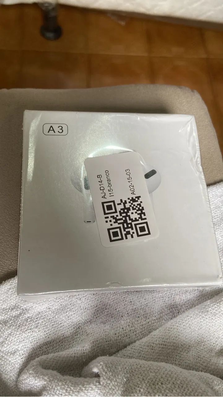 Selling top-tier wireless noise-canceling headphones