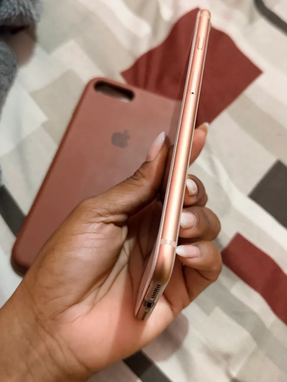 iPhone 8 Plus / única dona, aparelho  em perfeito estado  - Foto 5