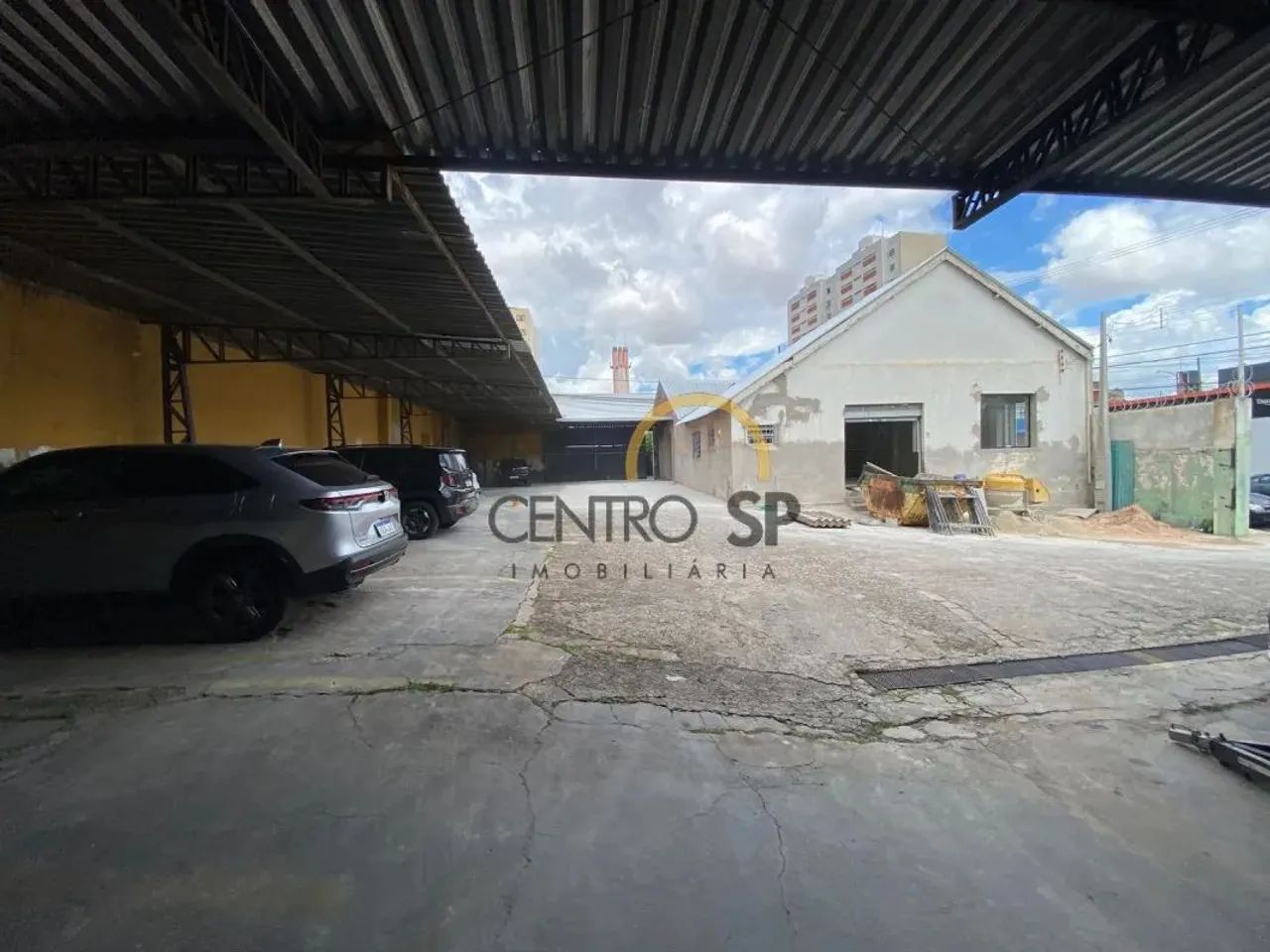 Loja no Centro de Bauru, com estacionamento próprio - Locação - Foto 5