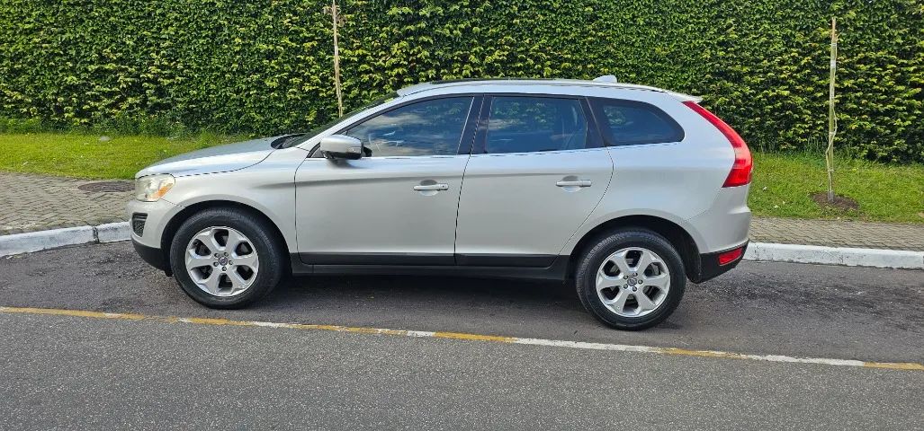 Volvo Xc XC 60 2.0 T5 5p 2011