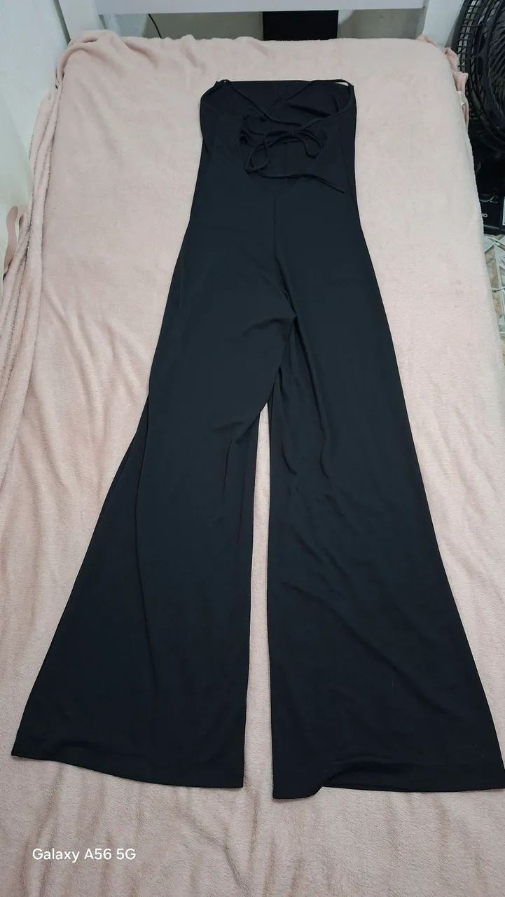 Macacão preto estiloso - Foto 2