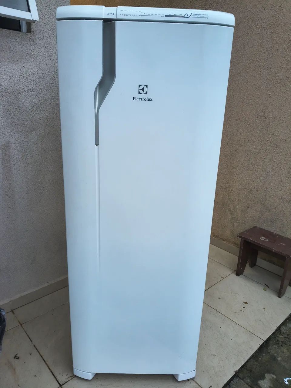 Geladeira Electrolux funcionando normalmente 