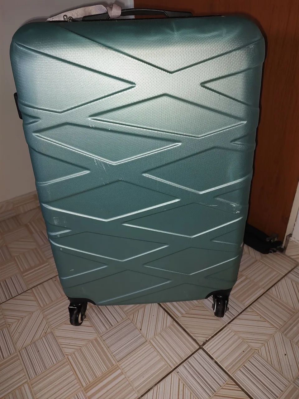 Mala de 18kg para viagem  bem Excelente oportunidade. - Foto 2
