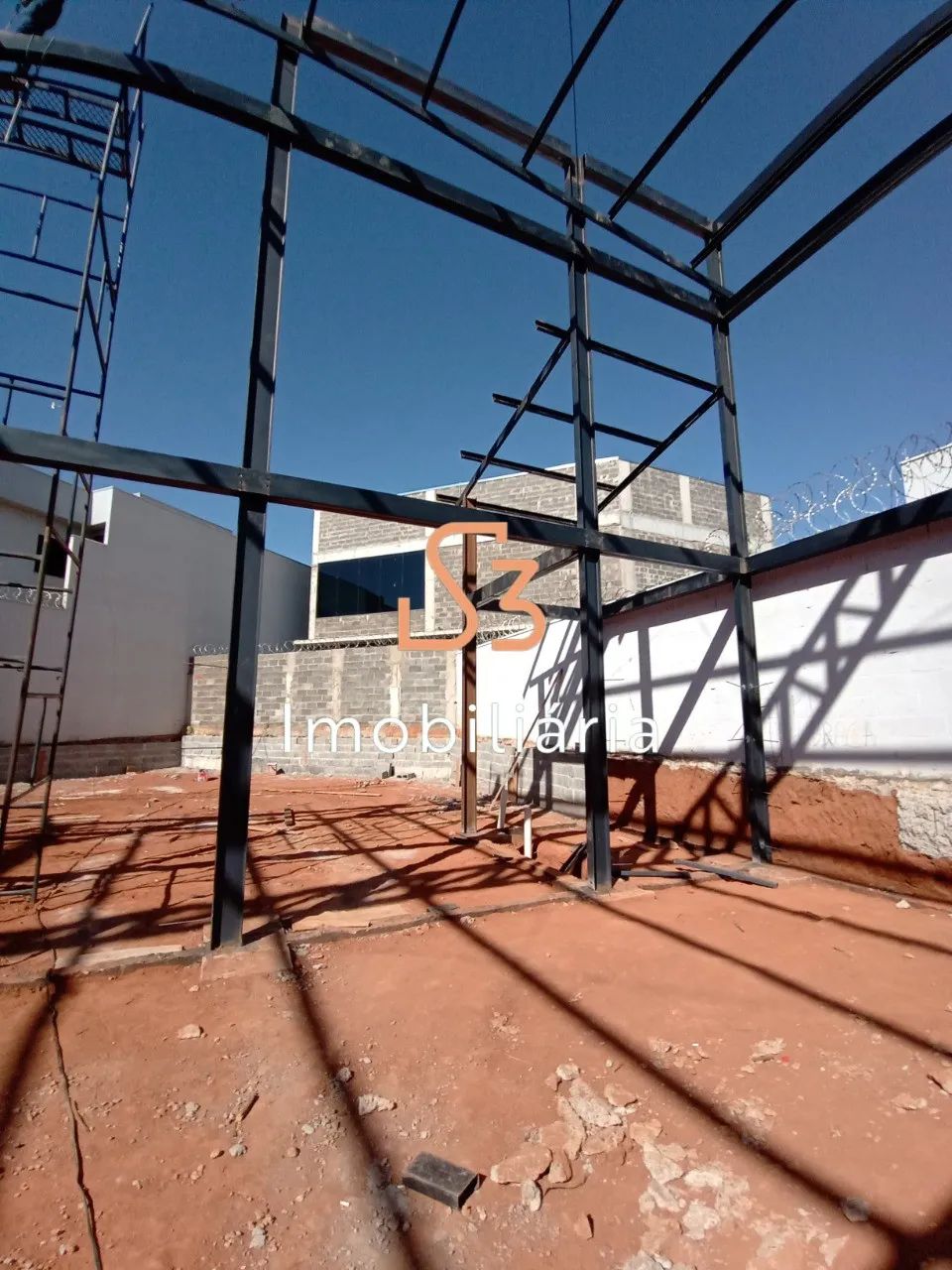 BARRACAO COMERCIAL em UBERLÂNDIA - MG, ALTO UMUARAMA - Foto 5
