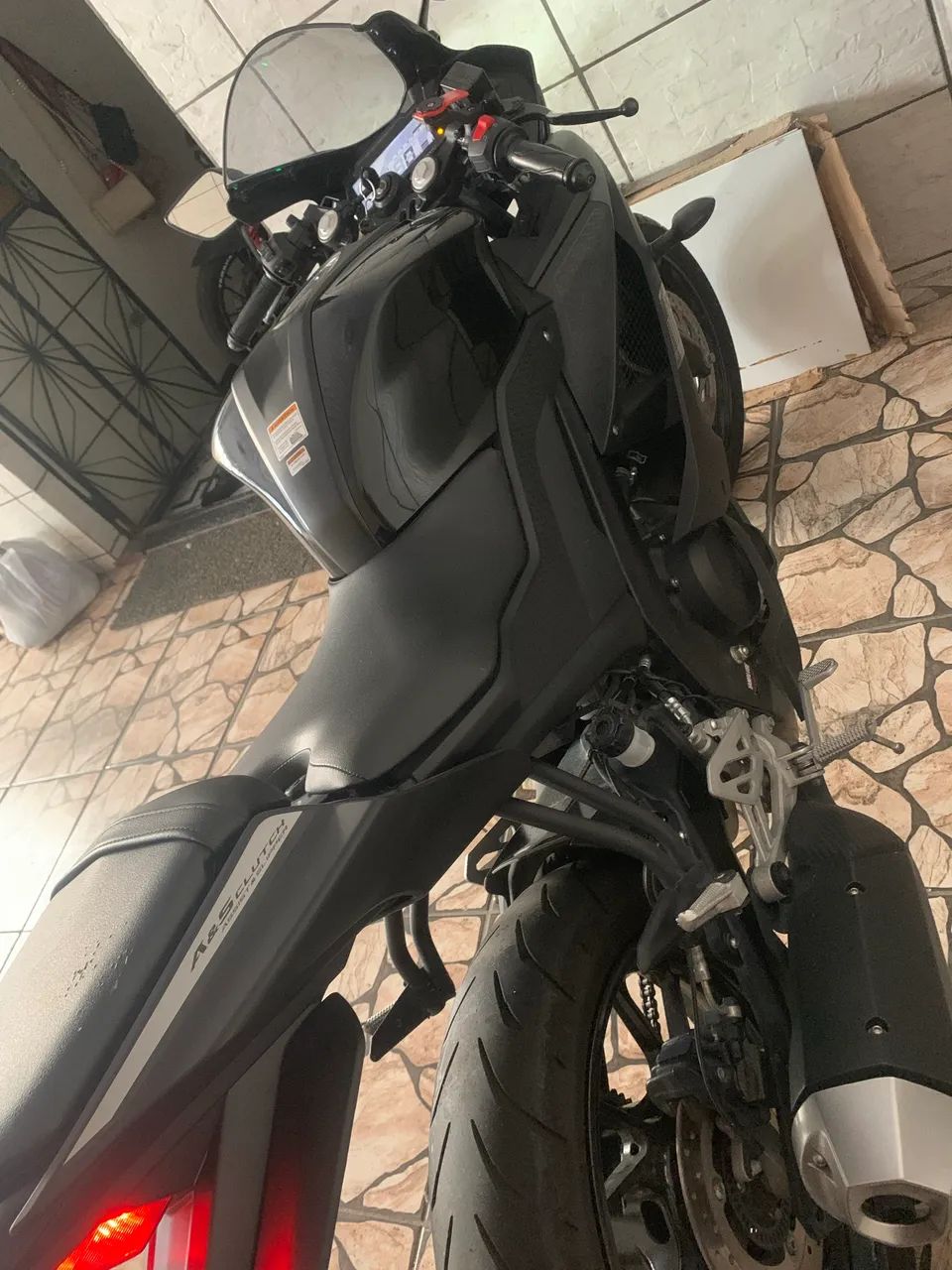 R15 2024  - Foto 2