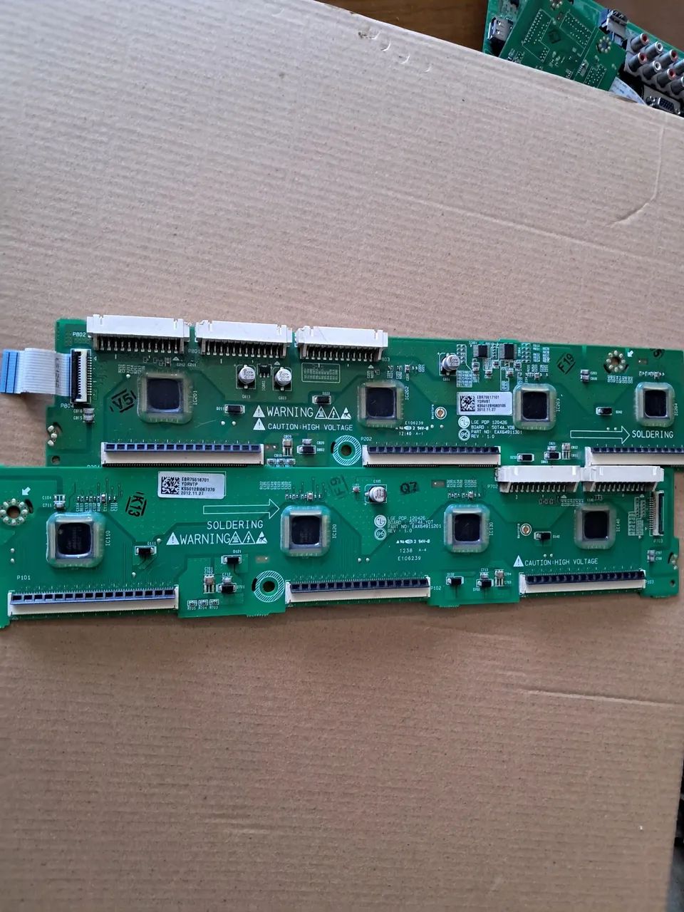 Placa buffet lateral  tv LG 50pa4500  - Foto 3