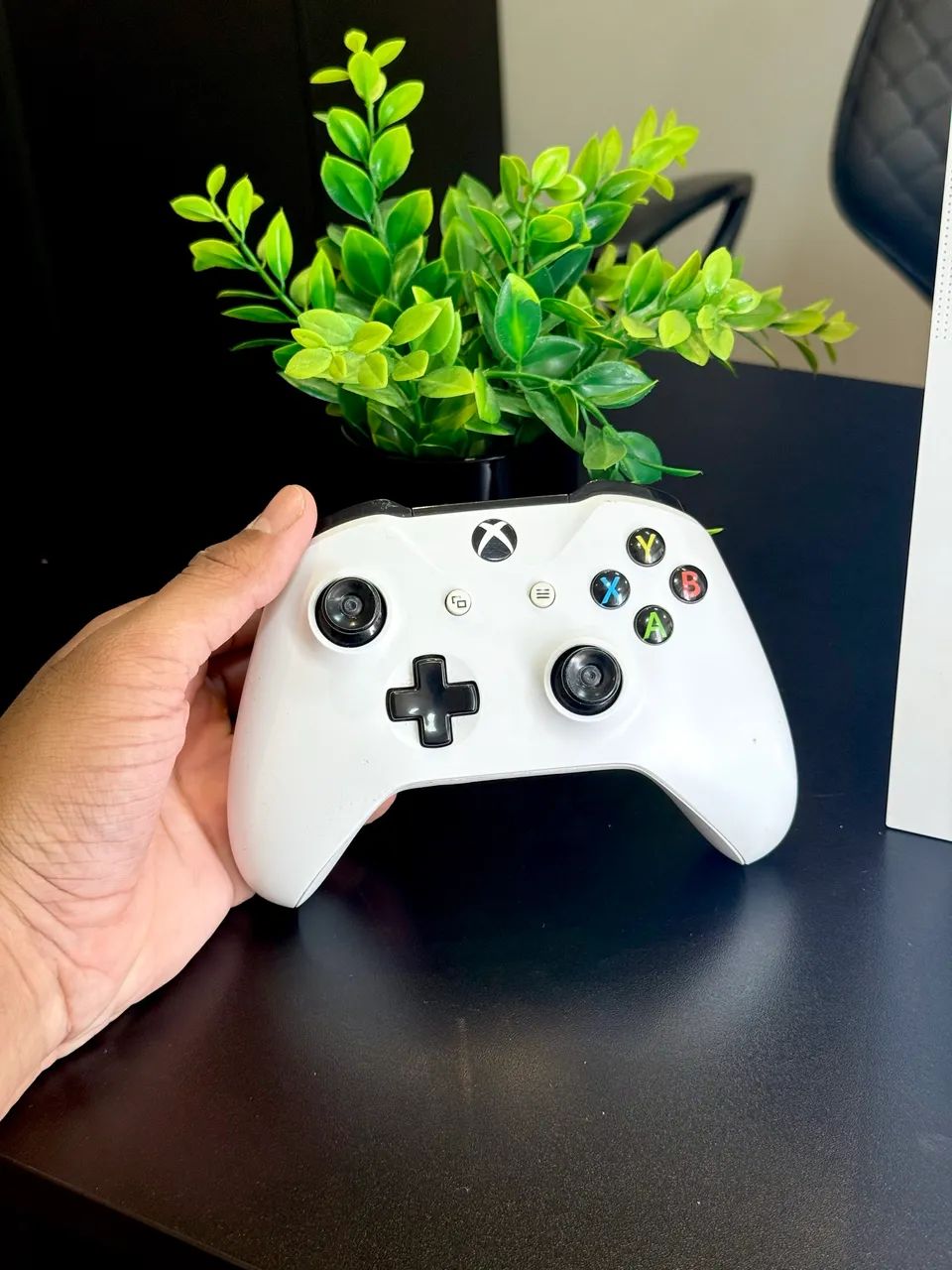 Xbox One S 1TB + Controle original  - Foto 4