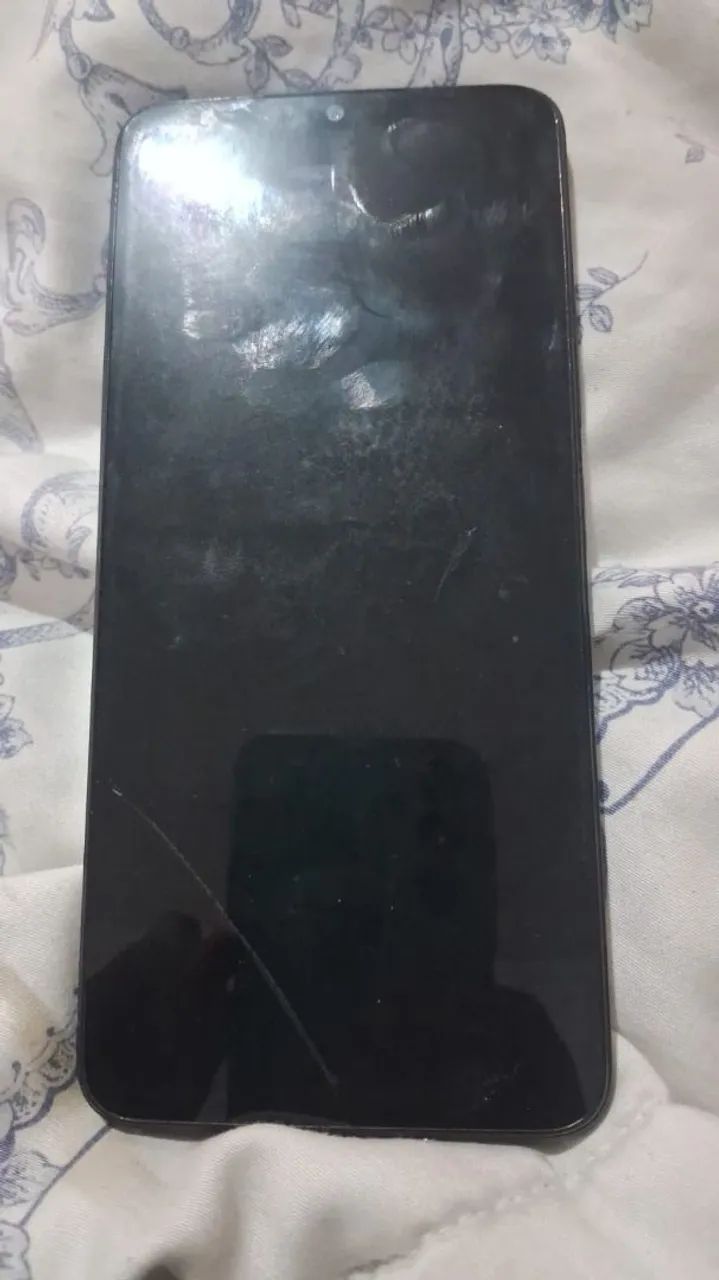 Vende-se celular Redmi 13C 
