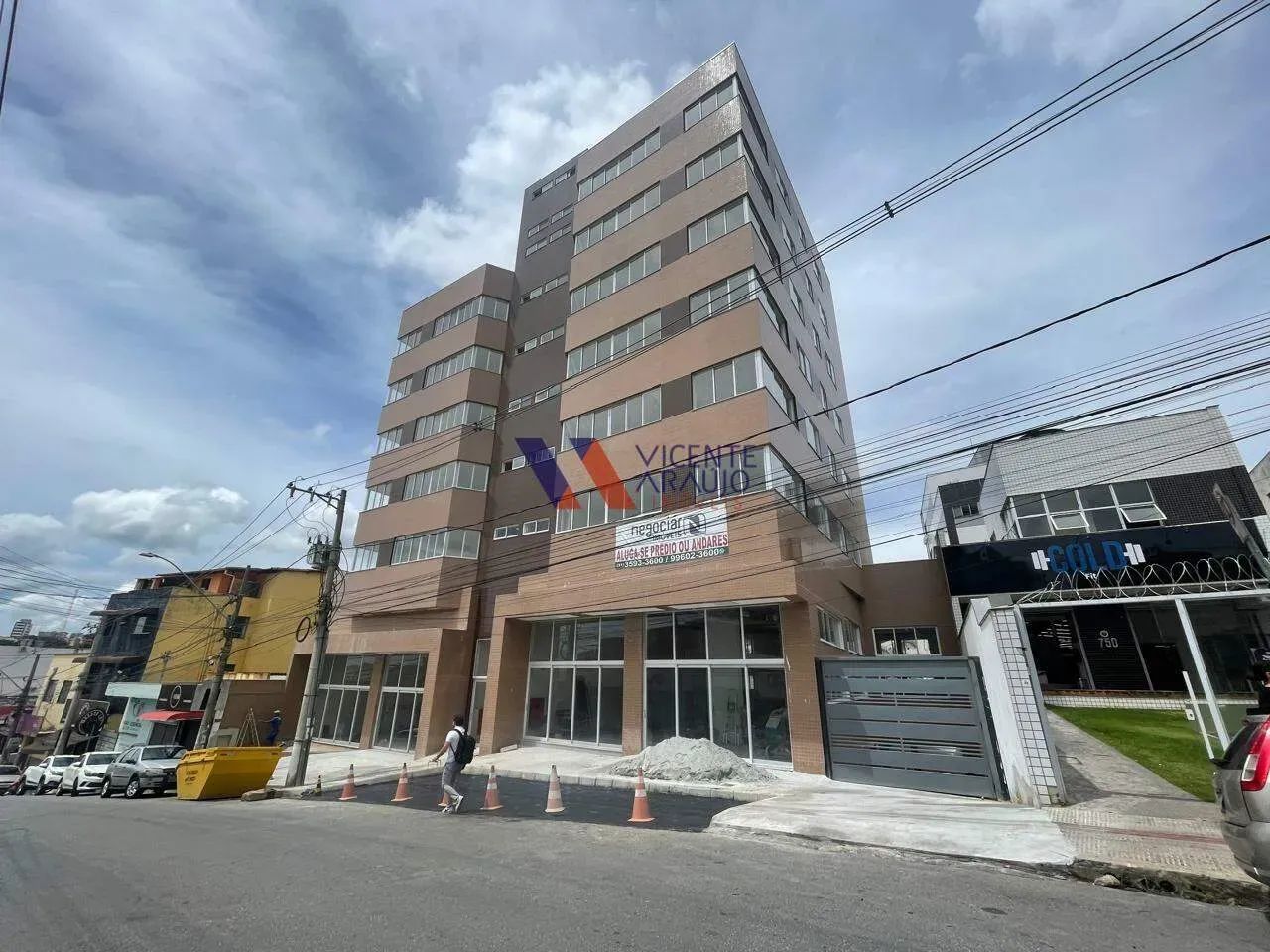 Andar corrido com 120m² no Centro de Betim
