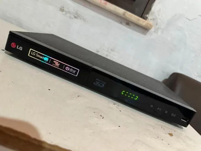 DVD  Blu-ray Player 3D Smart LG