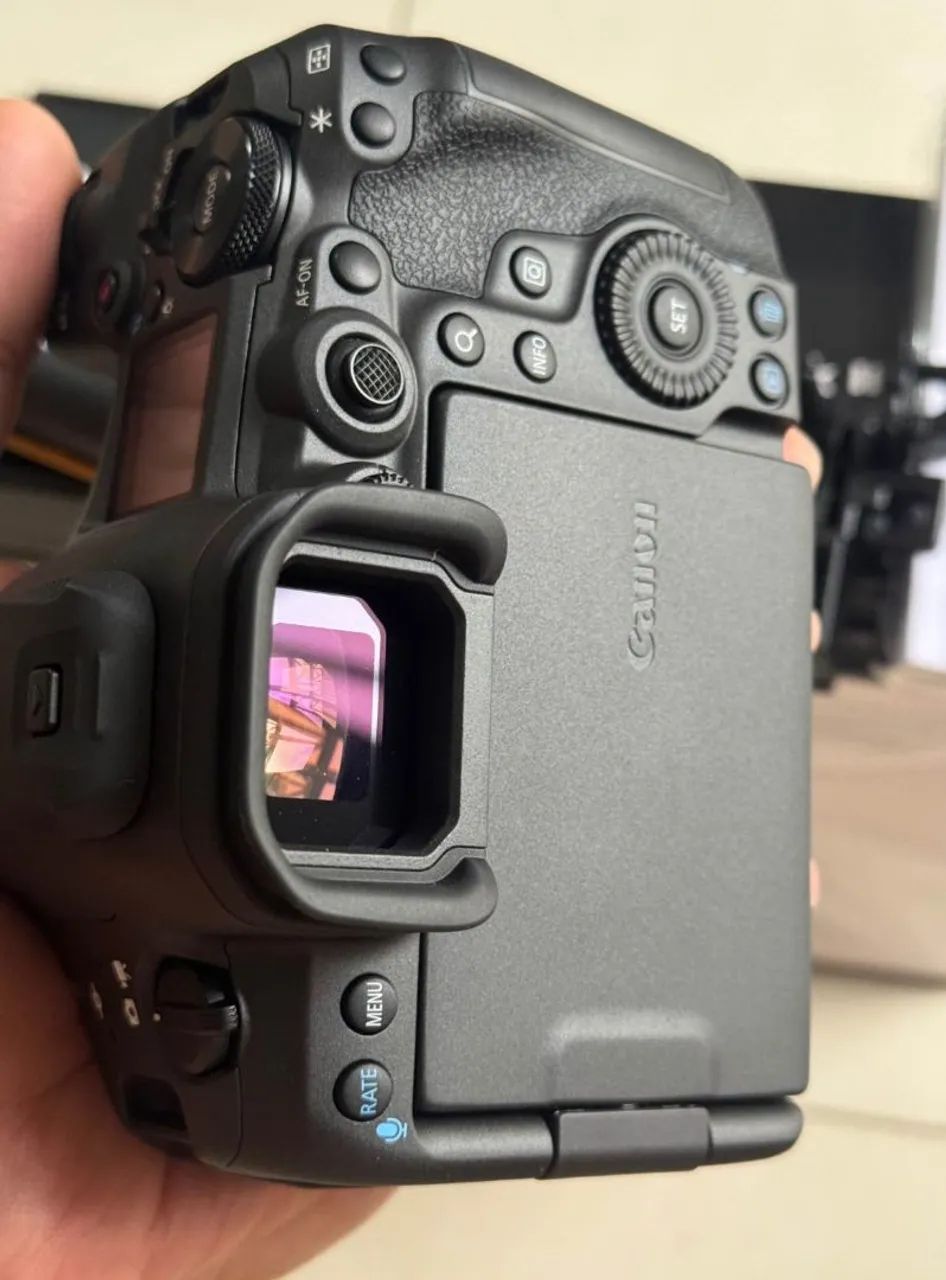 Canon R5 Mark 2  - Foto 4