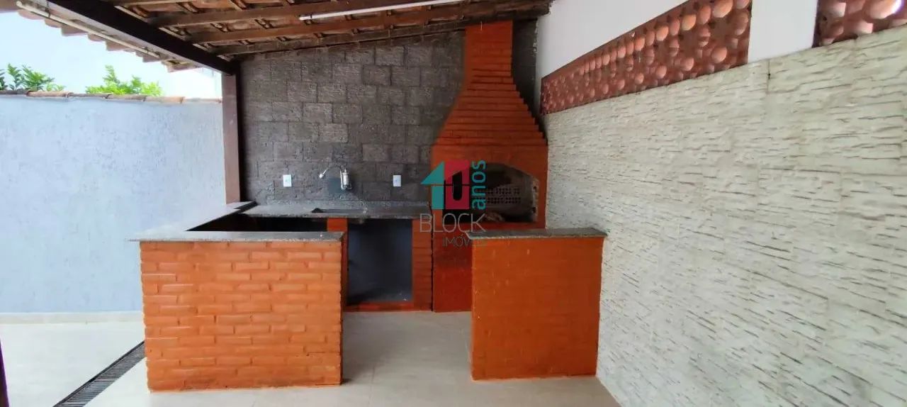 Campo Grande | Casa de Rua 3 quartos, sendo 1 suite - Foto 2
