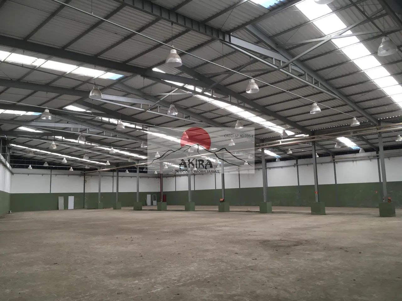 Alugo galpão 2.800 m² no Jd Presidente Dutra!!