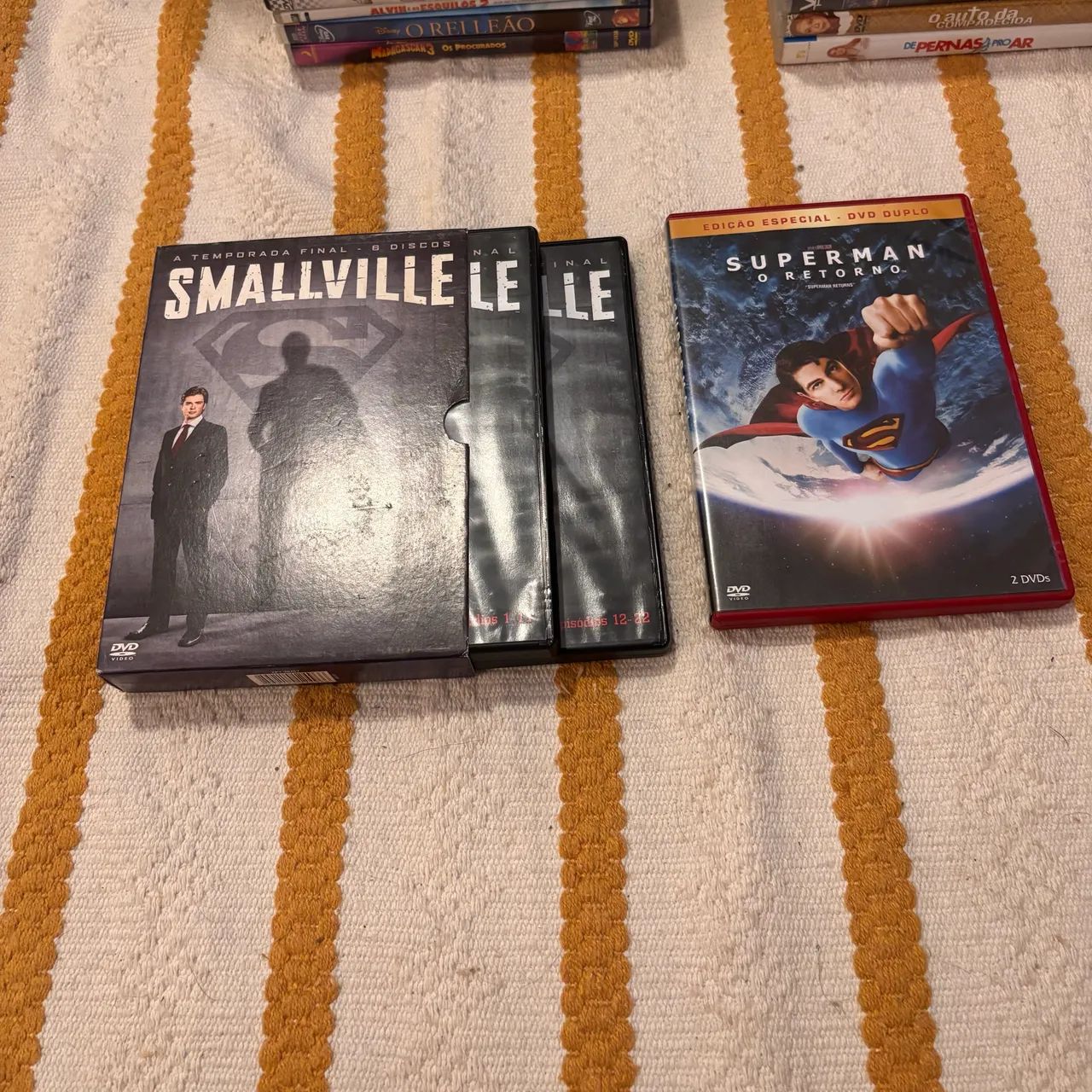 Smallville e Superman - colecionador - Foto 2