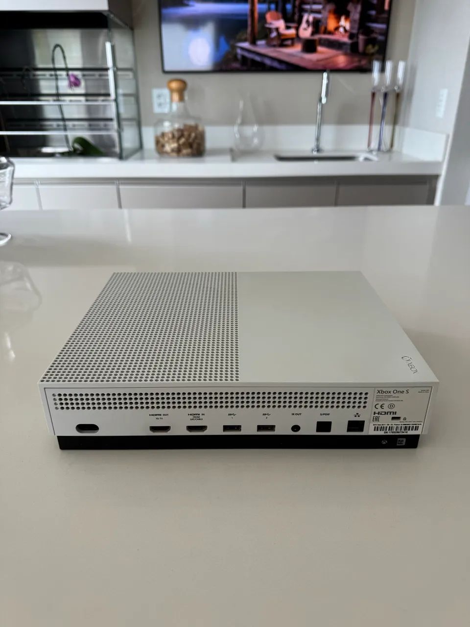 Xbox one S com dois controle e jogos  - Foto 4