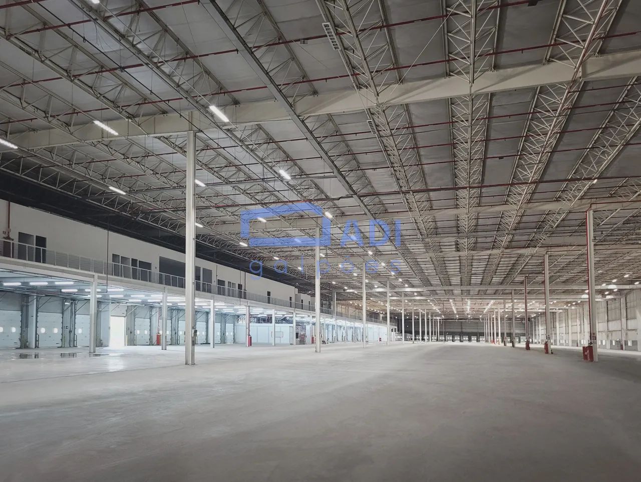 Galpão 10776 m² - 22 docas - Dutra - Rio de Janeiro - Foto 3