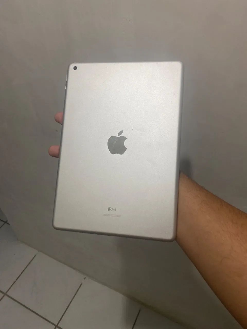iPad 8, conservado na caixa  - Foto 2